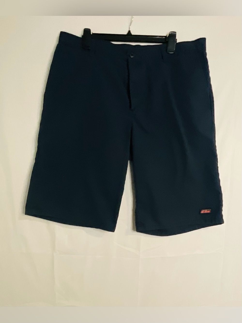 Genuine Dickies Men's Navy Performance Shorts Sz 38